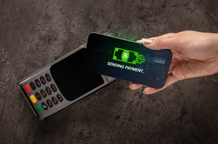  Lyra launches platform allowing users to spend crypto in any online merchant