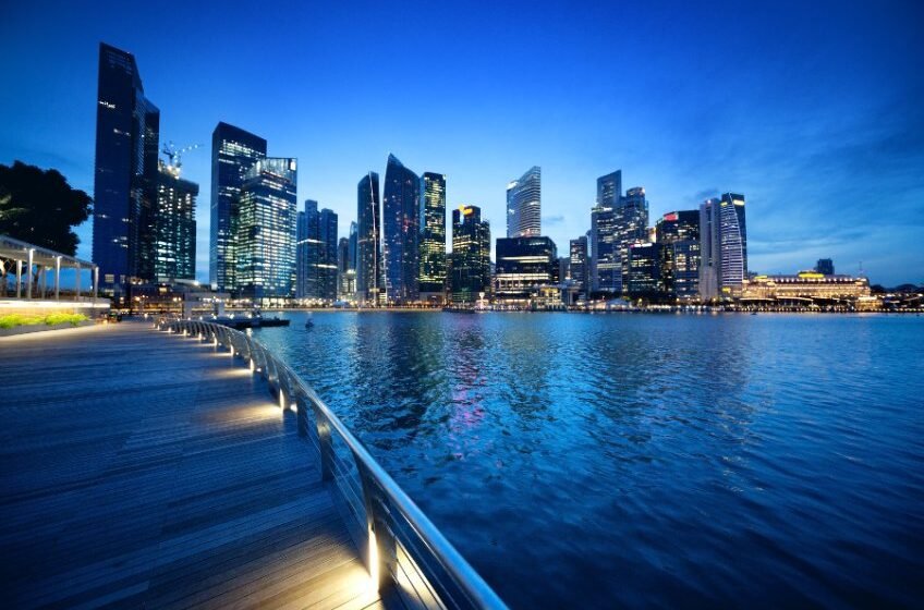  Coinbase and Blockchain.com receive licences in Singapore