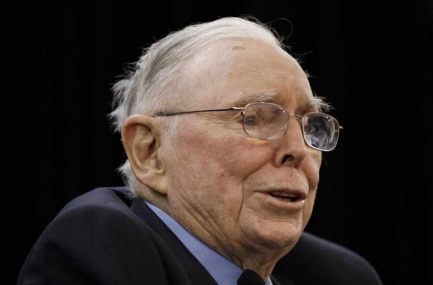  Berkshire’s Charlie Munger Likes the Fed, Hates Bitcoin Promoters, Calls Tesla’s Success a Miracle – Featured Bitcoin News