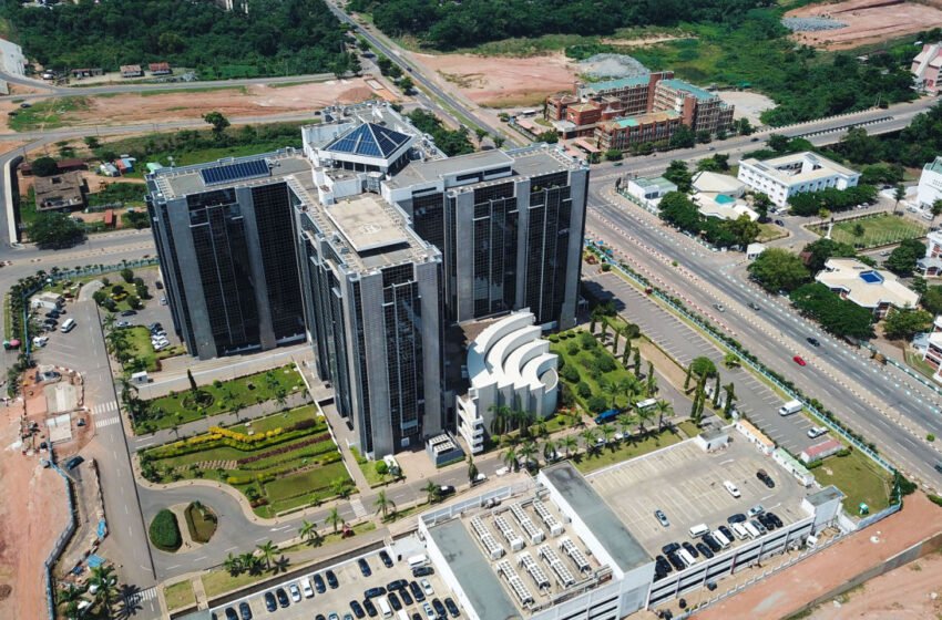  Nigerian Central Bank Spent Over $1.8 Billion Managing Local Currency – Economics Bitcoin News
