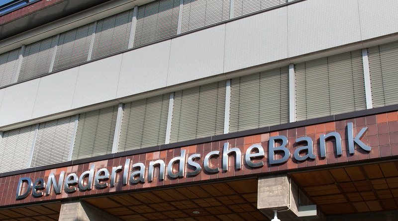  Coinbase fined €3.3M by the Dutch central bank