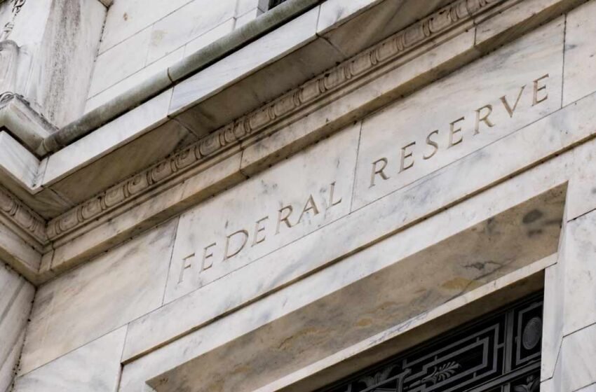  Jeff Booth Warns of Debt Deflation If Federal Reserve Keeps Hiking Interest Rates – Economics Bitcoin News