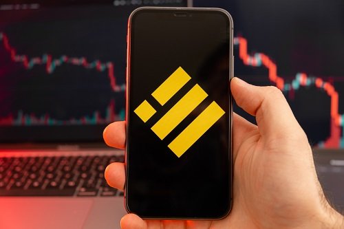  BUSD stablecoin briefly falls to $0.20 against DAI