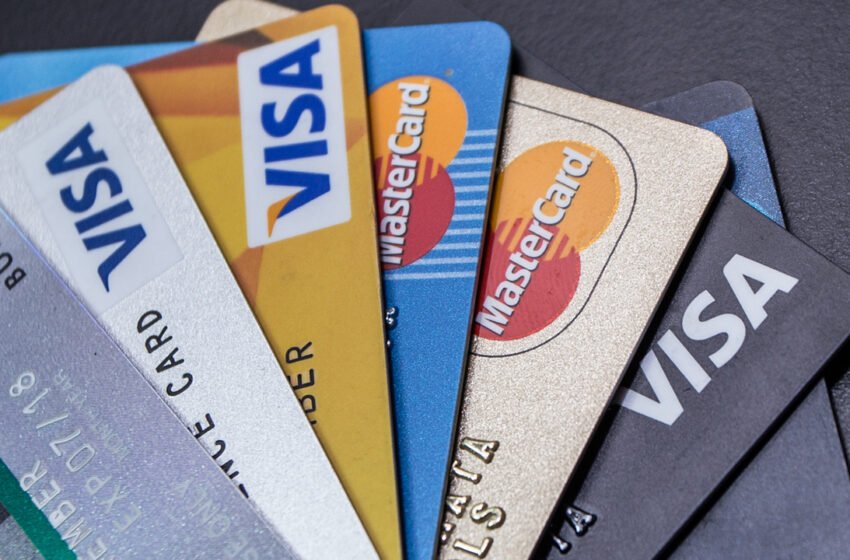  Report Claims Visa and Mastercard Plan to Pause New Partnerships, Visa’s Head of Crypto Insists ‘Story Is Inaccurate’ – Bitcoin News