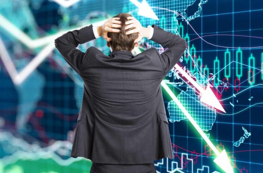  Robert Kiyosaki Warns of ‘Crash Landing Ahead’ as Bailouts Begin — Advises Buying More Bitcoin – Bitcoin News