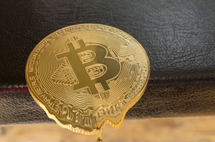  It Is ‘Not a Currency’ and Has a ‘Fundamental Value of Zero’ – Bitcoin News