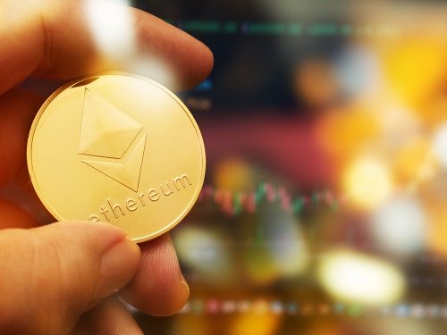  ARB, APT ,LRC soar as altcoins mirror ETH breakout to $2.1k