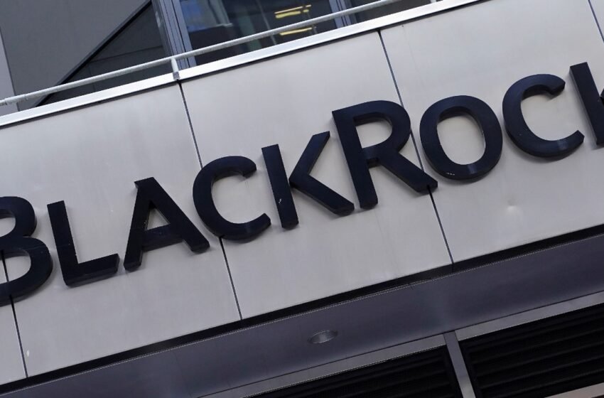  BlackRock’s iShares Unit Seeks SEC Approval for iShares Bitcoin Trust ETF