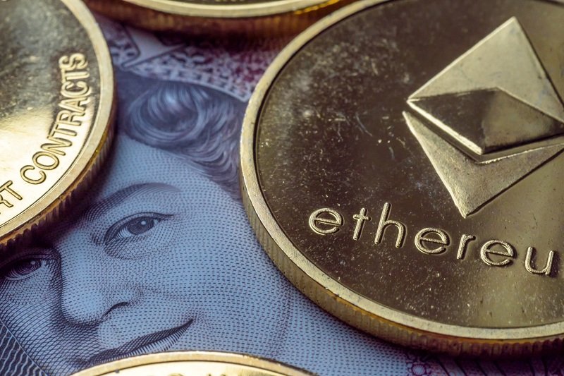  AAVE hikes as holders vote on converting 1,600ETH into rETH and wstETH