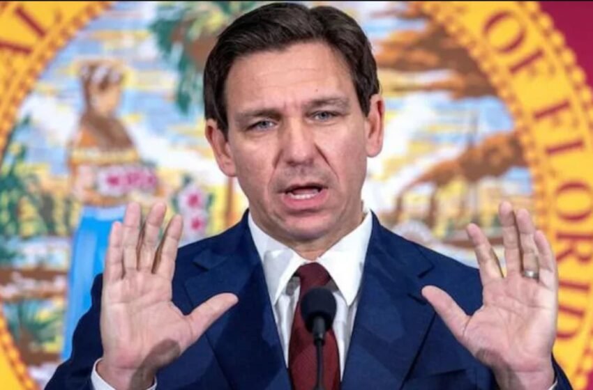  Ron DeSantis Pledges to End Biden’s “War” on Bitcoin and Cryptocurrencies