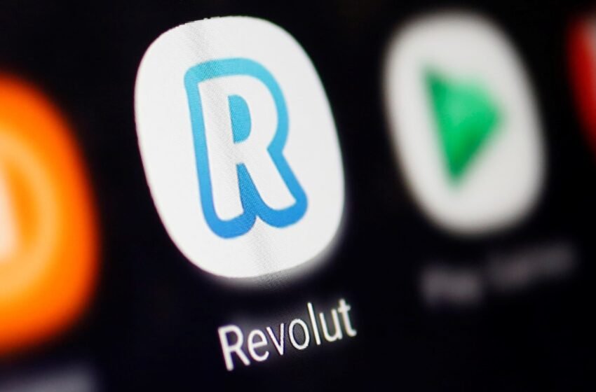  Revolut Halts Crypto Trading Services in the US Due to Regulatory Pressure