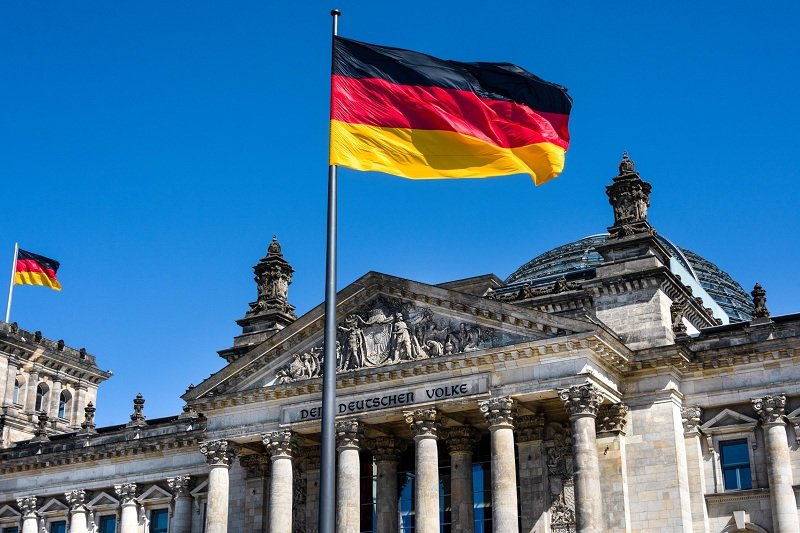  Berlin based crypto custodian Finoa to offer access to regulated DeFi