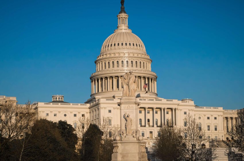  U.S. lawmakers want SEC to ‘immediately’ approve Bitcoin ETFs