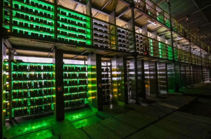  Bitcoin Mining Industry Faces Crucial Moment