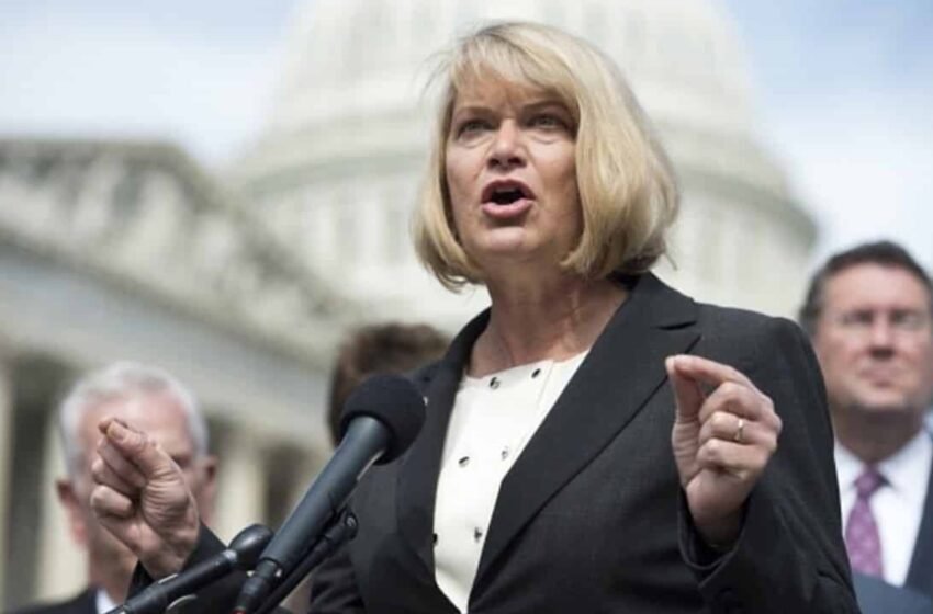  SEC Levels New Charges Against Kraken, Senator Cynthia Lummis Calls for Regulatory Clarity