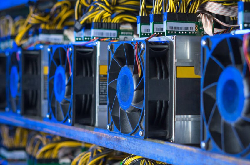  Bitcoin Mining Stocks Surge — Double-Digit Gains Highlight Rapid Growth in Digital Currency Sector