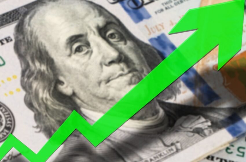  Economist Peter Schiff Says Gold Price Not Rising Fast Enough, Condemns Civil Ruling Against Donald Trump