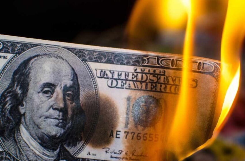  Crypto Community Fires Back at Hillary Clinton’s Criticism of Bitcoin Undermining US Dollar as Reserve Currency
