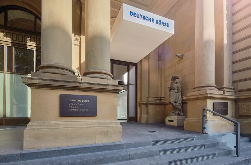  Deutsche Börse launches spot crypto trading platform