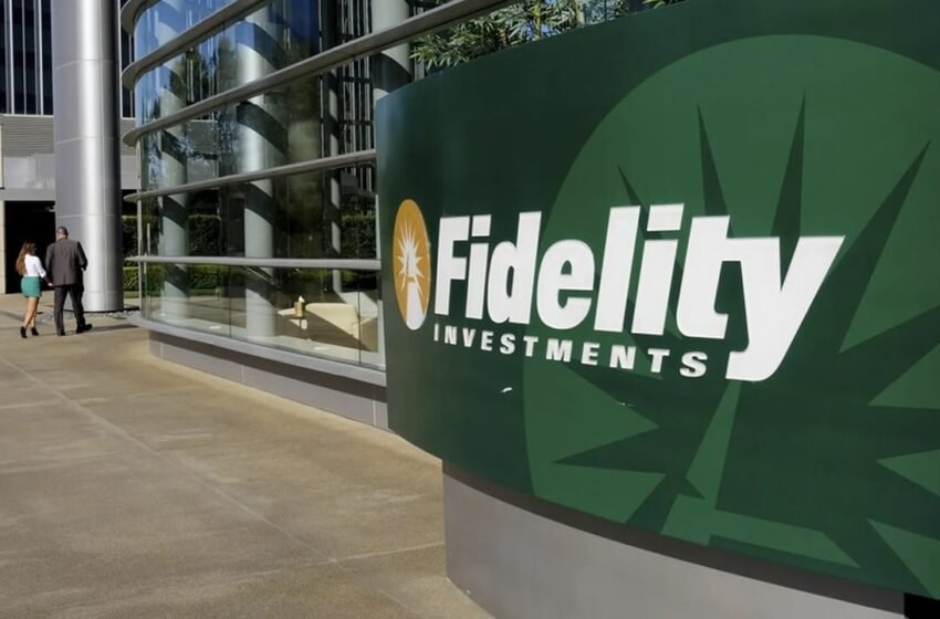  Fidelity Incorporates Staking in Spot Ethereum ETF Offering to Boost Fund’s Income