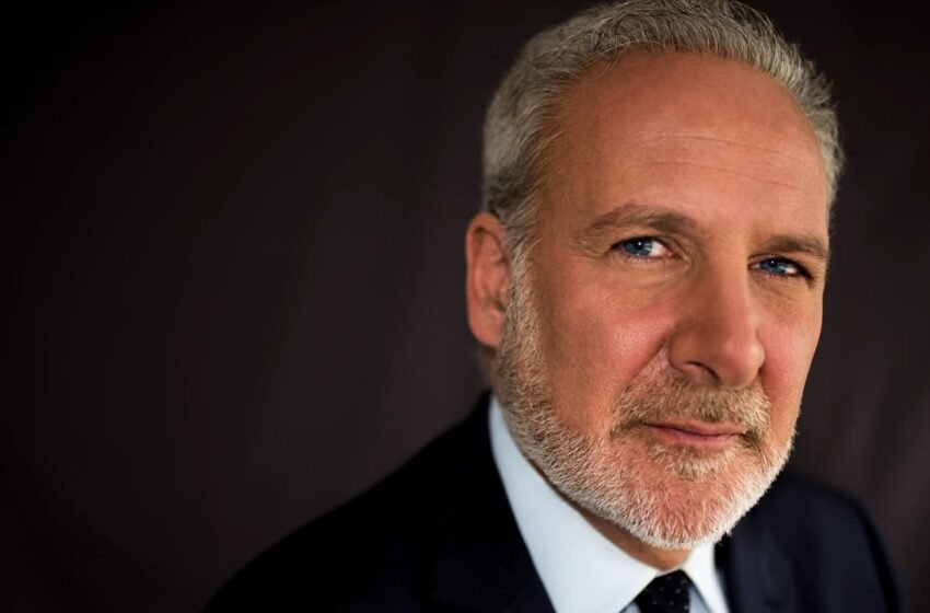 As Bitcoin Soars, Peter Schiff Offers Gold as the Prudent Alternative