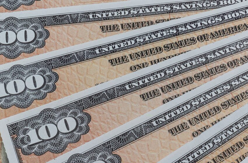  Tokenized US Treasury Bonds Hit $1 Billion Milestone on Public Blockchains