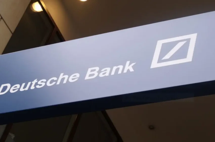  30% of Deutsche Bank Clients Anticipate Bitcoin Below $20k