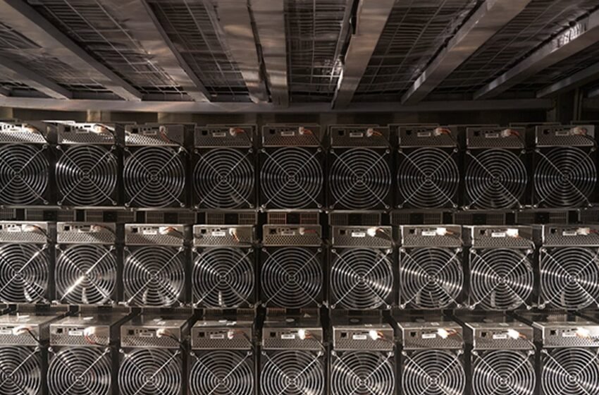  Amid Shifts in Bitcoin Mining Economics, Steep Discounts Emerge for Older ASIC Rigs