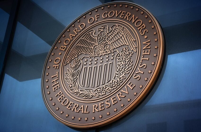  Utah Senator Seeks to Abolish Federal Reserve