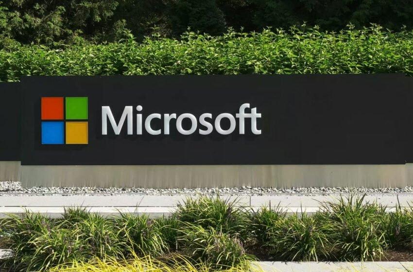  Microsoft gives up observer seat on OpenAI board amid regulatory scrutiny