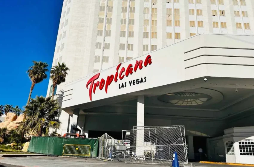  Las Vegas’ Tropicana Hotel-Casino Demolition Advances with Implosion Plans