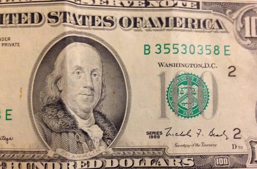 Nigerian Central Bank Warns Financial Institutions Against Rejecting Old or Lower Denomination US Dollars
