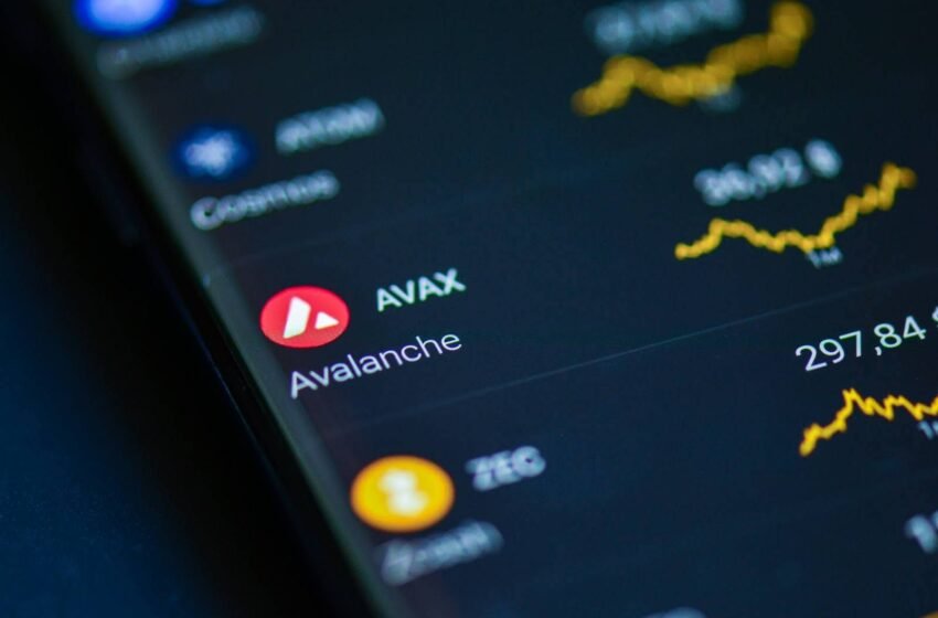  Grayscale launches investment fund for AVAX Token, fueling market surge