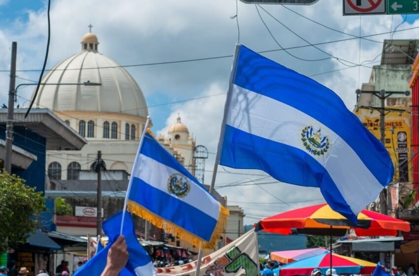  ‘World’s Coolest Dictator’ Bukele Promotes El Salvador as Free Speech Haven