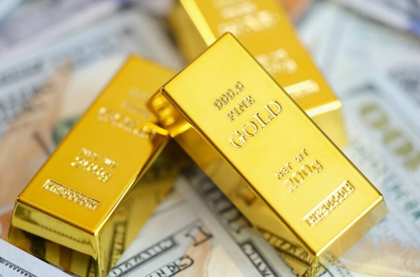  Gold Shatters Records as Investors Brace for Economic Turbulence