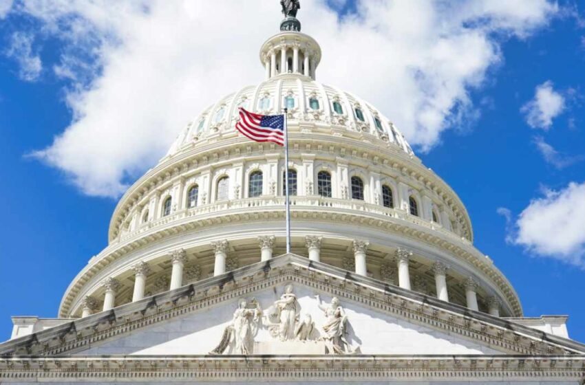  Senate Majority Leader: Bipartisan Crypto Legislation Could Pass in 2024