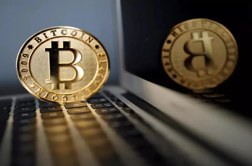  Hayes Predicts Bitcoin Will Hit $250K by End of the Year, $1M After
