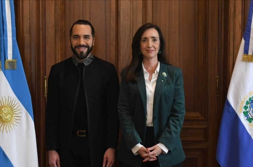  Bukele Advises Argentine Vice President on Bitcoin and Volcano Bonds