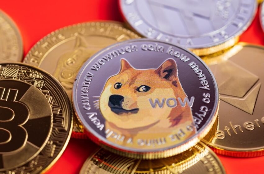  Bitcoin Blazes Ahead, But Altcoins Steal the Show – Is ‘Altcoin Season’ Finally Here?
