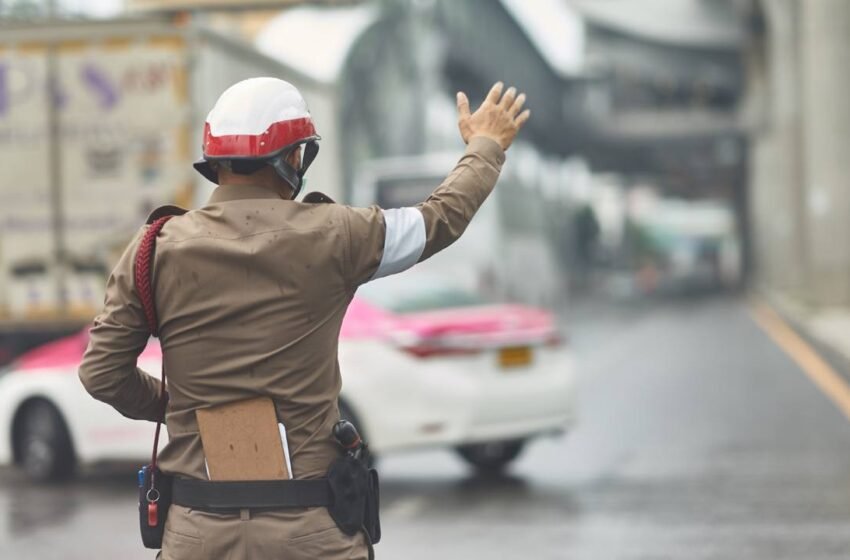  Thailand Arrests Police Officers Accused of Staging Fake Interrogation to Extort 165,000 USDT