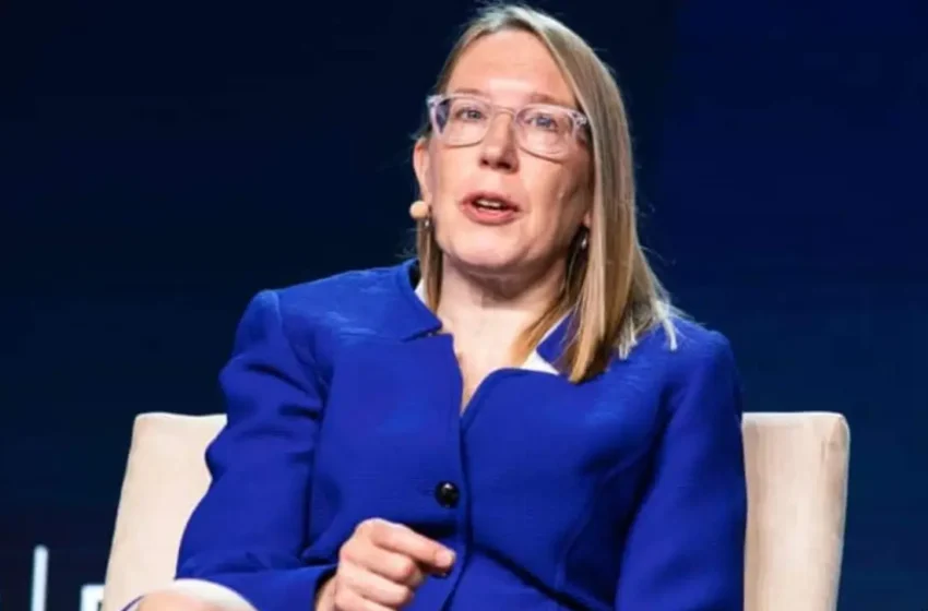  SEC Commissioner Hester Pierce Calls for Crypto Reform Under New Government Leadership