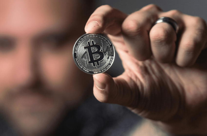  Bitcoin Technical Analysis: Weak Recovery Signals Hint at Further Downside
