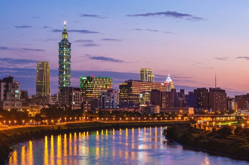  Taiwan may allow local banks to issue stablecoins tied to the new Taiwan dollar