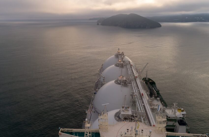  Why are oil and gas traders seeking tariff waivers for US imports from China?