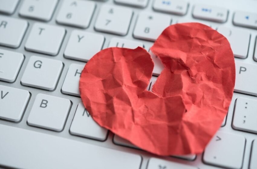  FBI Warns: Valentine’s Day to Bring a Surge in Crypto Fraud—Don’t Get Trapped