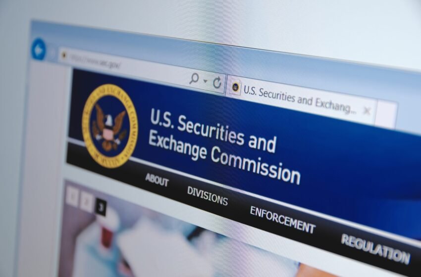  SEC reviews Grayscale’s Dogecoin and XRP ETF proposals, seeks public comments 