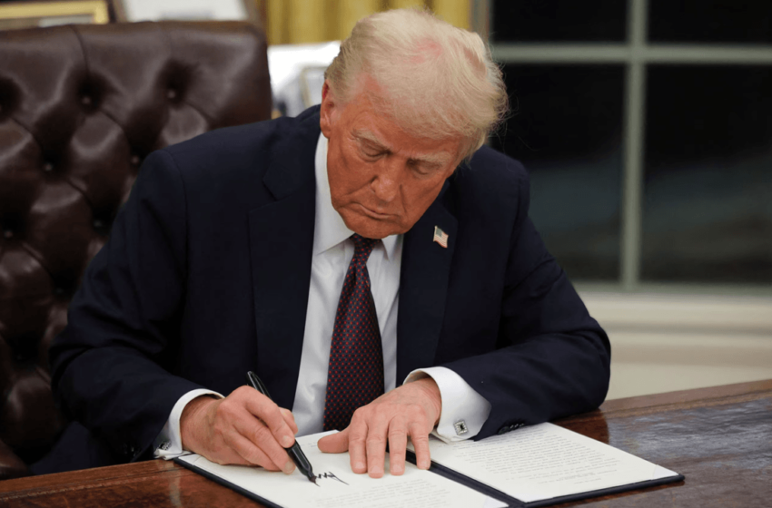  Bitcoin Soars as Trump Makes Surprise Announcement