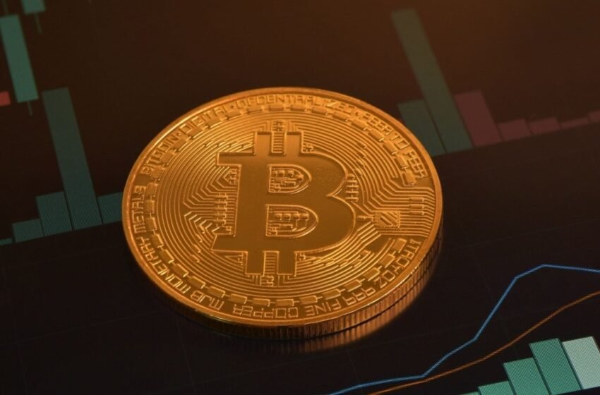  Blackrock’s IBIT Dominates $90 Million Inflow in Bitcoin ETFs, Ether ETFs Shed $6 Million