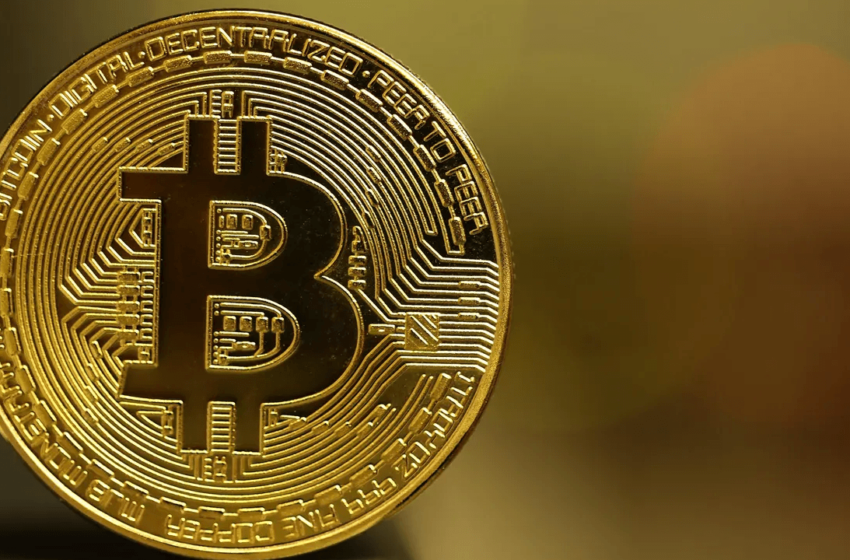  Bitcoin Price Watch: $83K in Play as Market Stalls Below Resistance