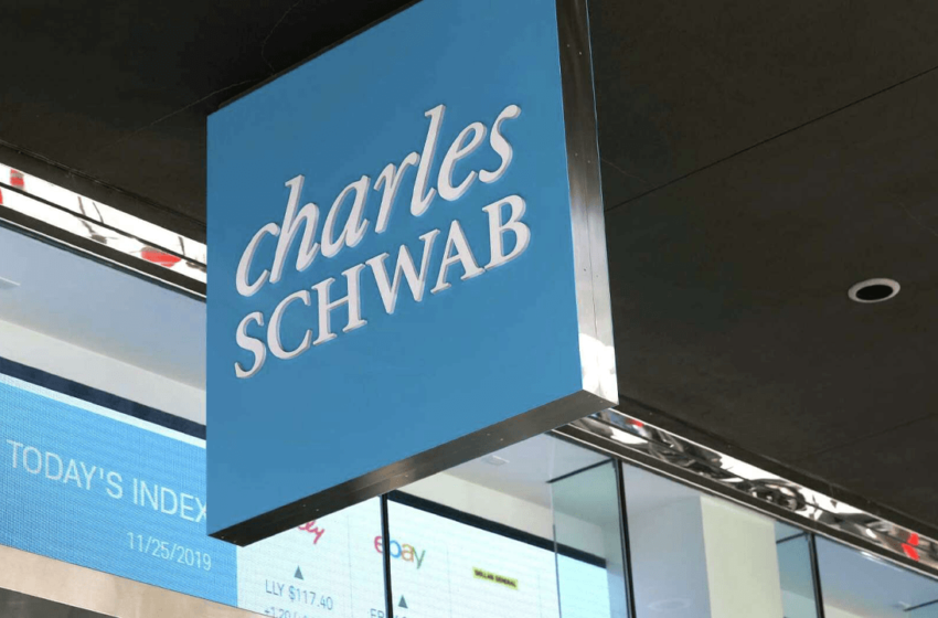  Charles Schwab CEO’s Crypto Countdown: ‘12 Months’ Until Takeoff